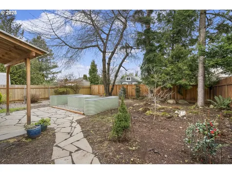 3746 NE 69th Avenue Portland OR 97213