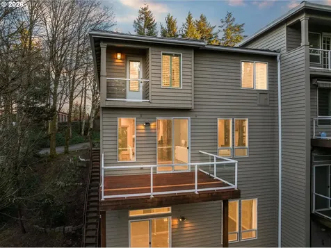 4 Northview Court Lake Oswego OR 97035