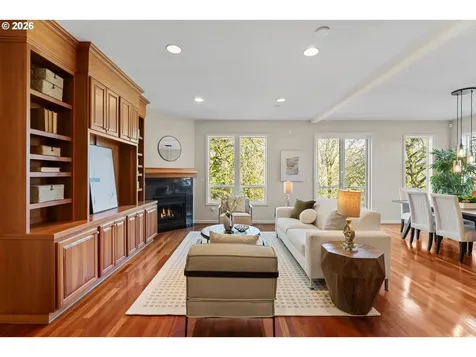 4 Northview Court Lake Oswego OR 97035