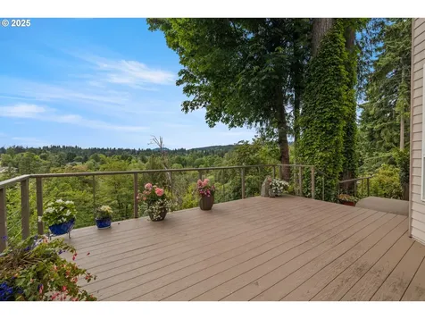 2360 Michael Drive West Linn OR 97068