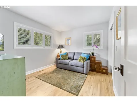 1795 Fernwood Drive Lake Oswego OR 97034