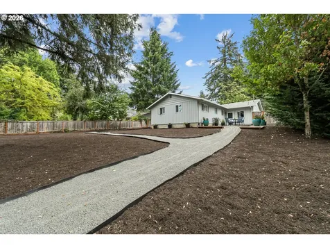 1795 Fernwood Drive Lake Oswego OR 97034