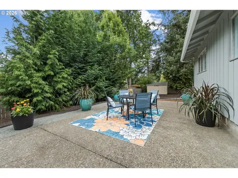 1795 Fernwood Drive Lake Oswego OR 97034