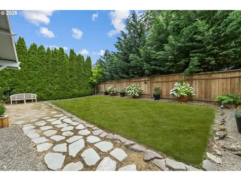 1795 Fernwood Drive Lake Oswego OR 97034