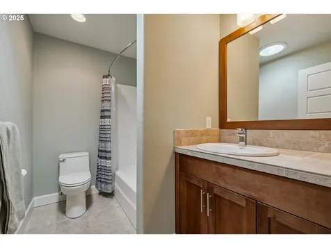 3033 NE Malachi Way Albany OR 97321