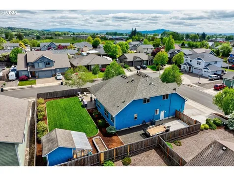 3033 NE Malachi Way Albany OR 97321