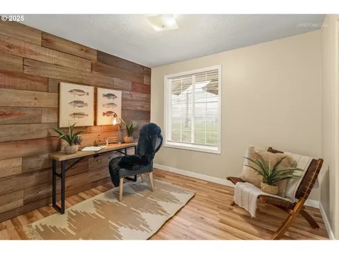 993 S Palmetto Street Cornelius OR 97113