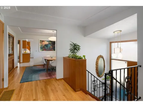 14412 NE Beech Street Portland OR 97230