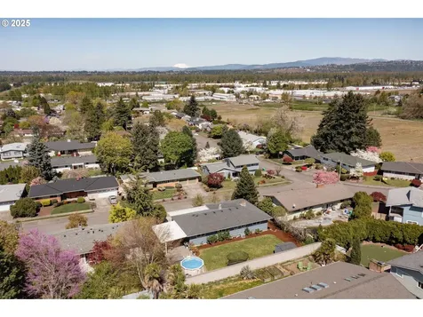 14412 NE Beech Street Portland OR 97230