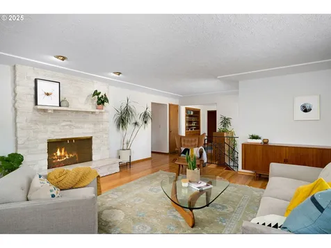 14412 NE Beech Street Portland OR 97230