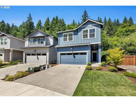 9442 N Chestnut Court Camas WA 98607