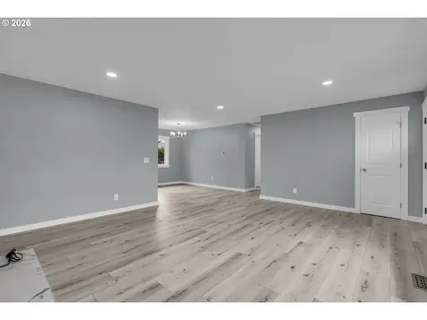 2990 Chester Avenue Salem OR 97301