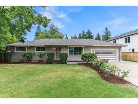 11808 SE Alder Street Portland OR 97216