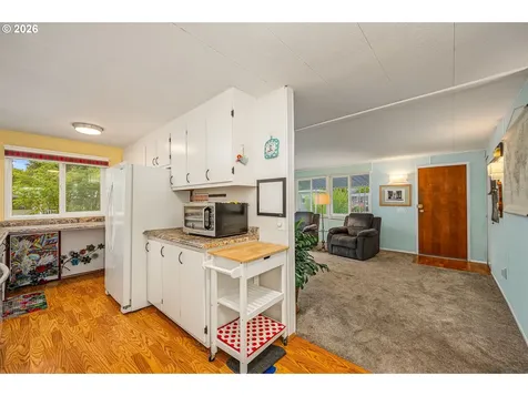1475 Green Acres Road Eugene OR 97408