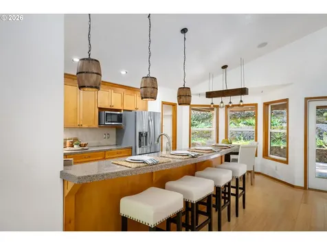 4566 SE Aldercrest Road Milwaukie OR 97222