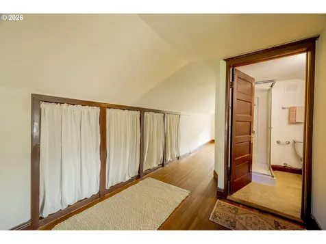 8324 NE Eugene Street Portland OR 97220