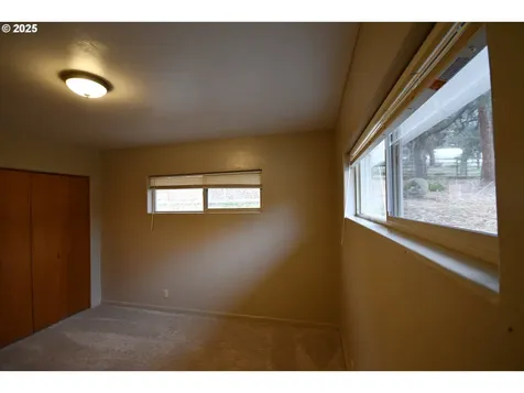 2534 W 10th Street The Dalles OR 97058