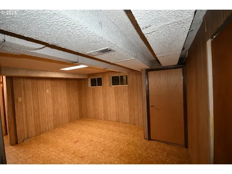 2534 W 10th Street The Dalles OR 97058