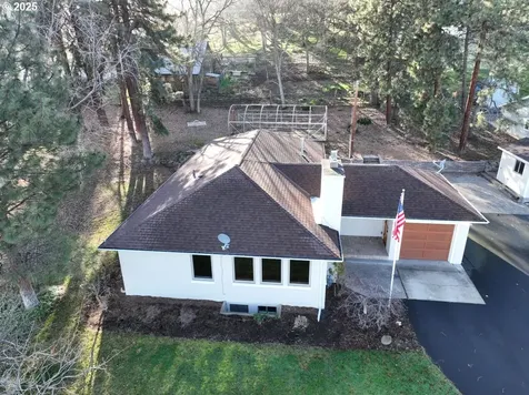 2534 W 10th Street The Dalles OR 97058