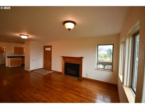 2534 W 10th Street The Dalles OR 97058