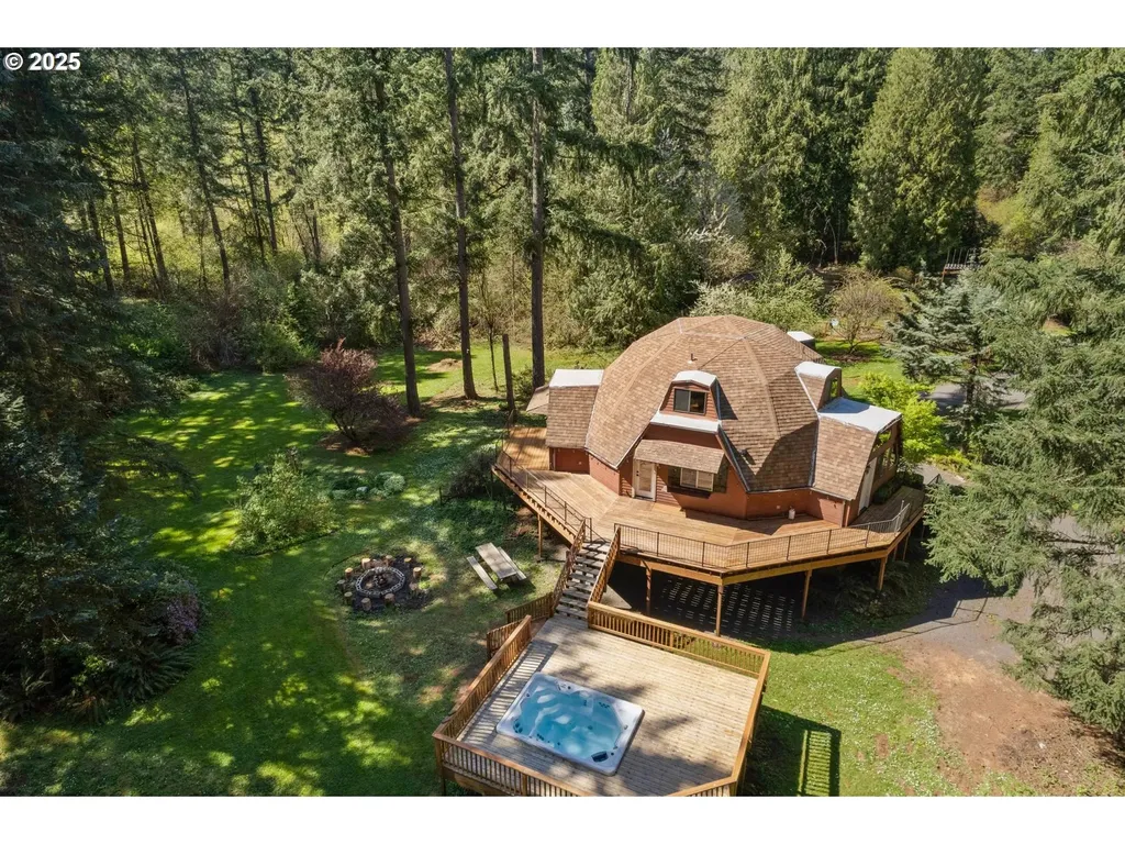 18390 S Upper Highland Road Beavercreek OR 97004