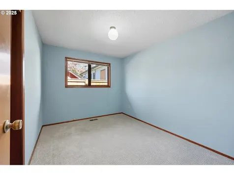 3309 SE 51st Avenue Portland OR 97206