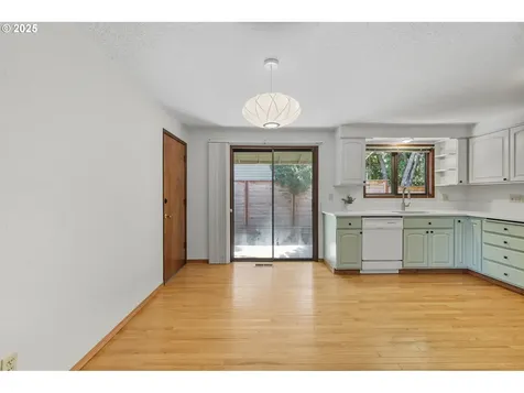 3309 SE 51st Avenue Portland OR 97206