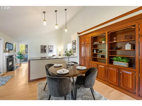 1635 NW 118th Court Portland OR 97229