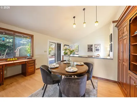 1635 NW 118th Court Portland OR 97229