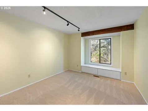 1635 NW 118th Court Portland OR 97229