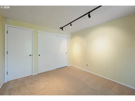 1635 NW 118th Court Portland OR 97229