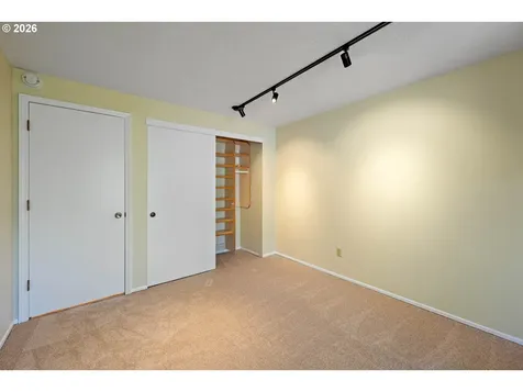 1635 NW 118th Court Portland OR 97229