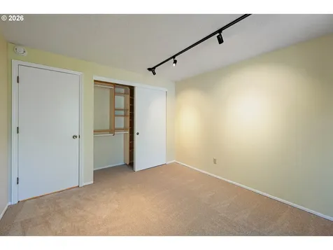 1635 NW 118th Court Portland OR 97229