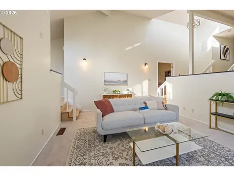 1635 NW 118th Court Portland OR 97229