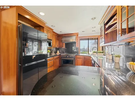 1635 NW 118th Court Portland OR 97229