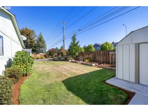 686 SE 43rd Avenue Hillsboro OR 97123