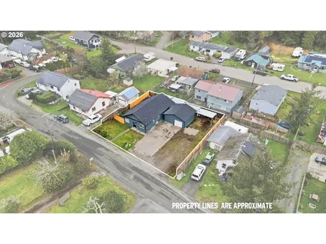 1348 Dakota Street Coos Bay OR 97420