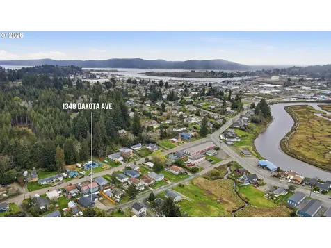 1348 Dakota Street Coos Bay OR 97420