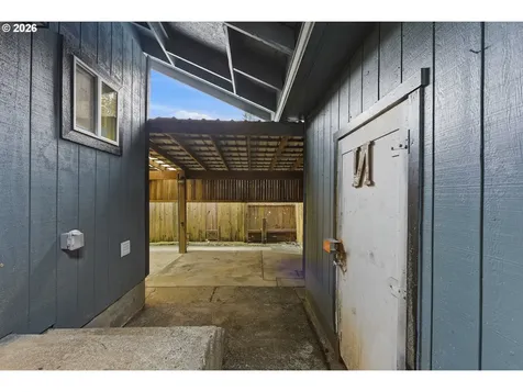 1348 Dakota Street Coos Bay OR 97420