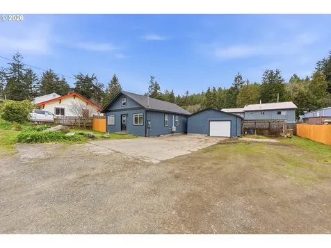 1348 Dakota Street Coos Bay OR 97420