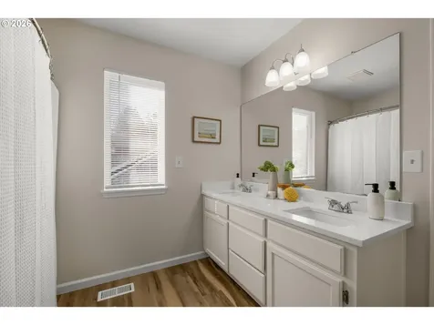 17793 SW Woodberry Court Beaverton OR 97007