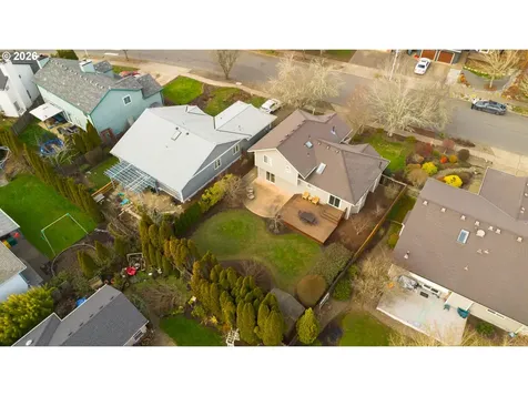 274 NE Lenox Street Hillsboro OR 97124