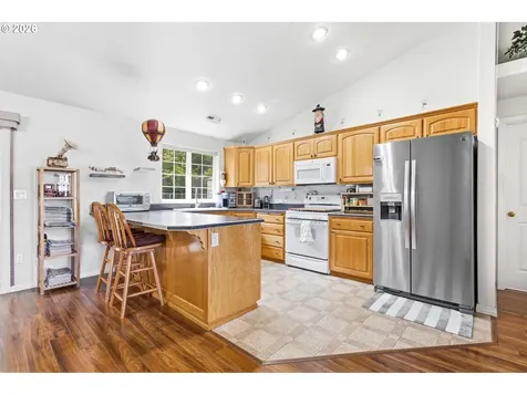 2825 Fir Court Sweet Home OR 97386