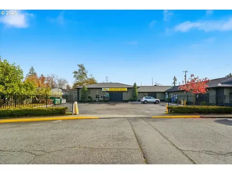 13511 SE Division Street Portland OR 97236