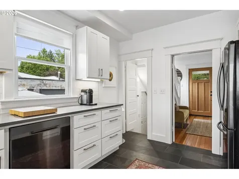 3504 SE Alder Street Portland OR 97214