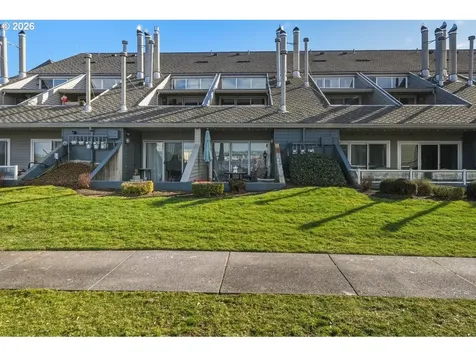 103 N Hayden Bay Drive Portland OR 97217