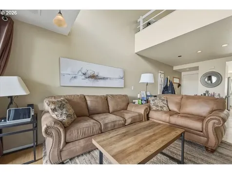 103 N Hayden Bay Drive Portland OR 97217