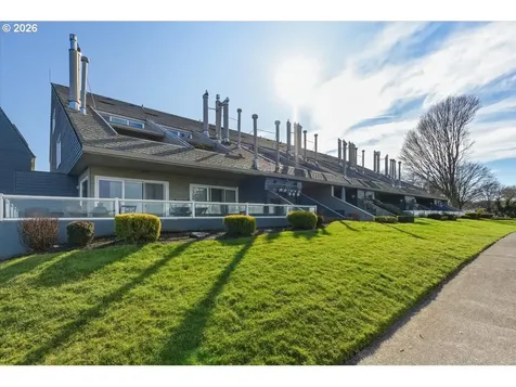 103 N Hayden Bay Drive Portland OR 97217