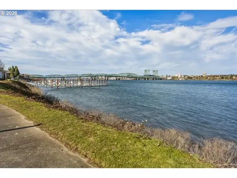 103 N Hayden Bay Drive Portland OR 97217