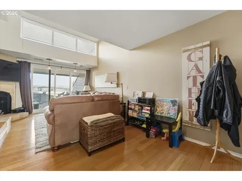 103 N Hayden Bay Drive Portland OR 97217